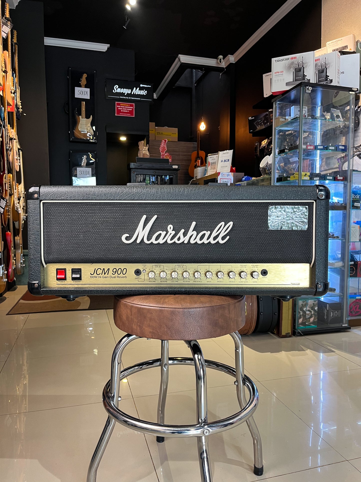 Marshall JCM 900