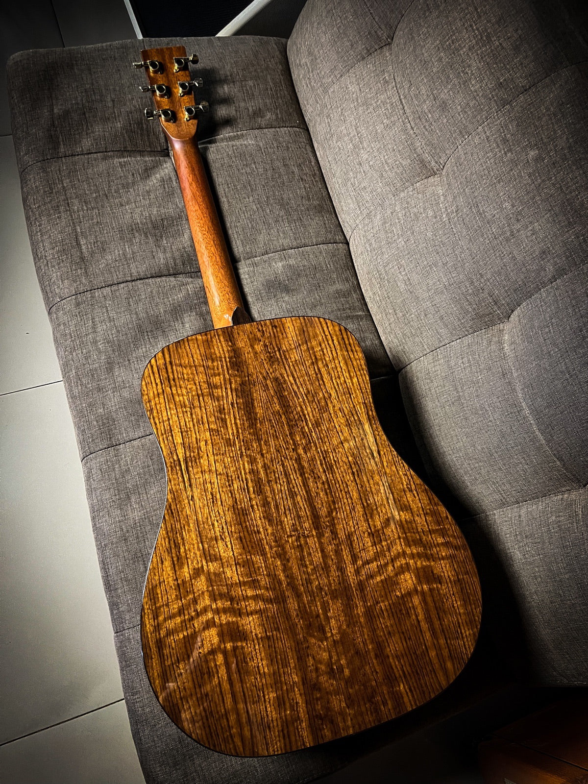 Acoustic Wyler Midvale Ovangkol 2019