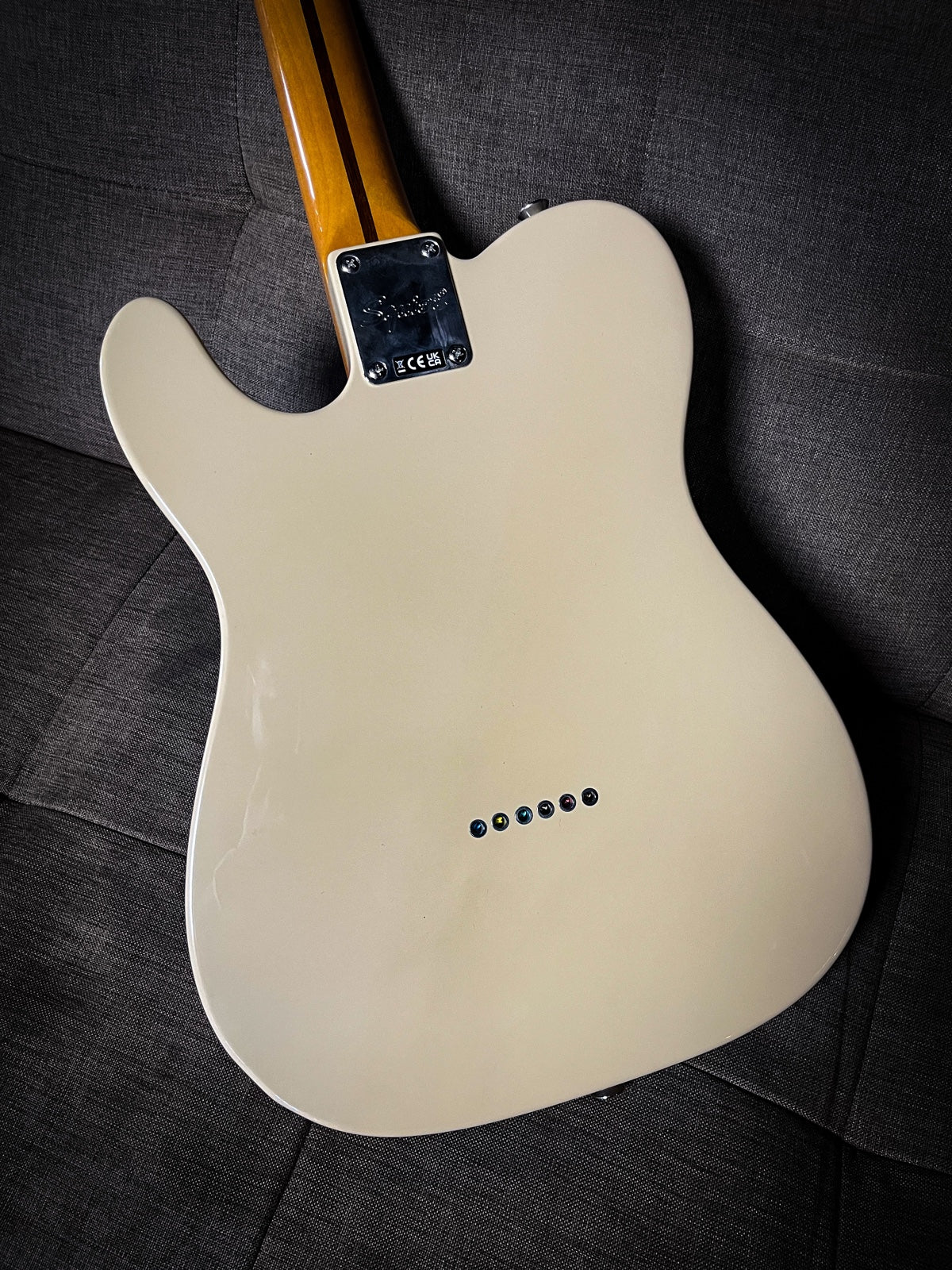 Squier FSR Classic Vibe 60s Telecaster Thinline Electric Guitar, Maple FB, Desert Sand