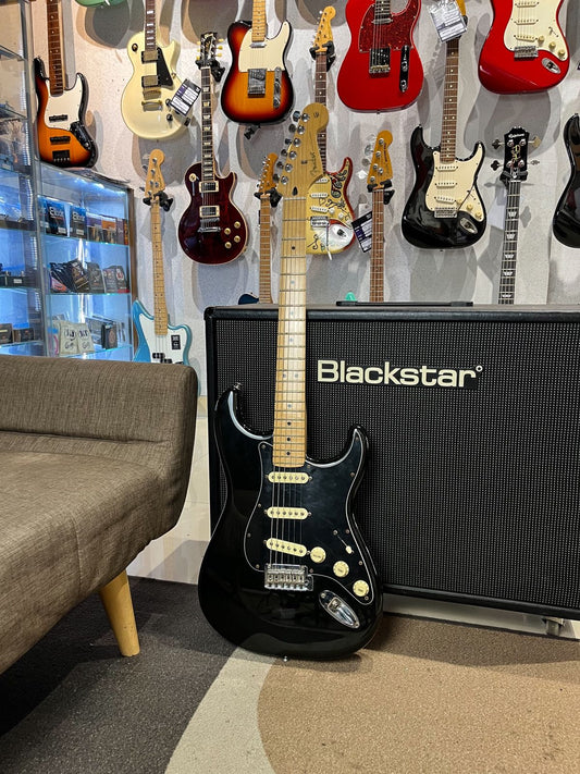 Fender Stratocaster Player Series