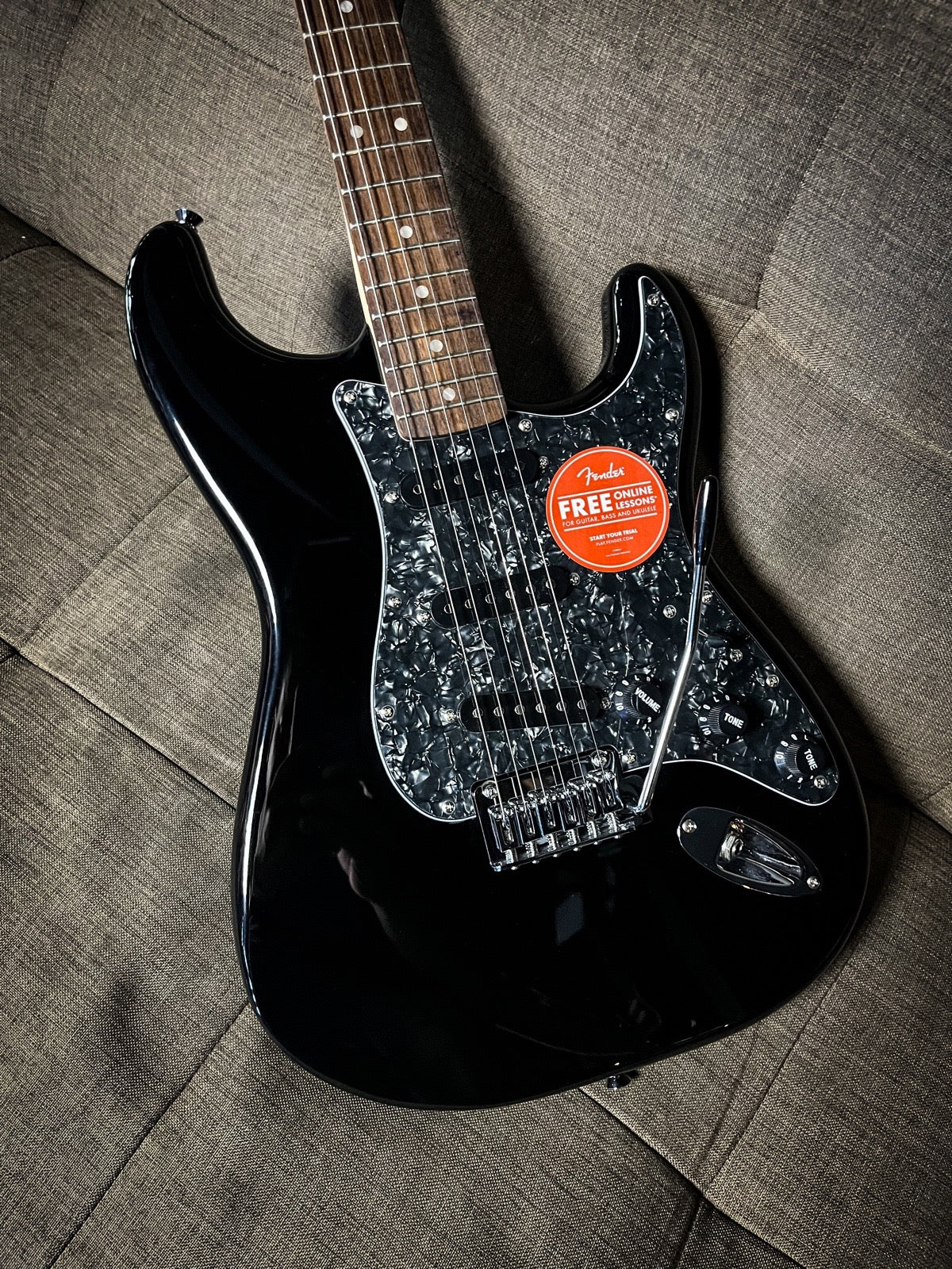 Squier FSR Affinity Series Stratocaster Electric Guitar w/Black Pearloid Pickguard, Laurel FB, Black