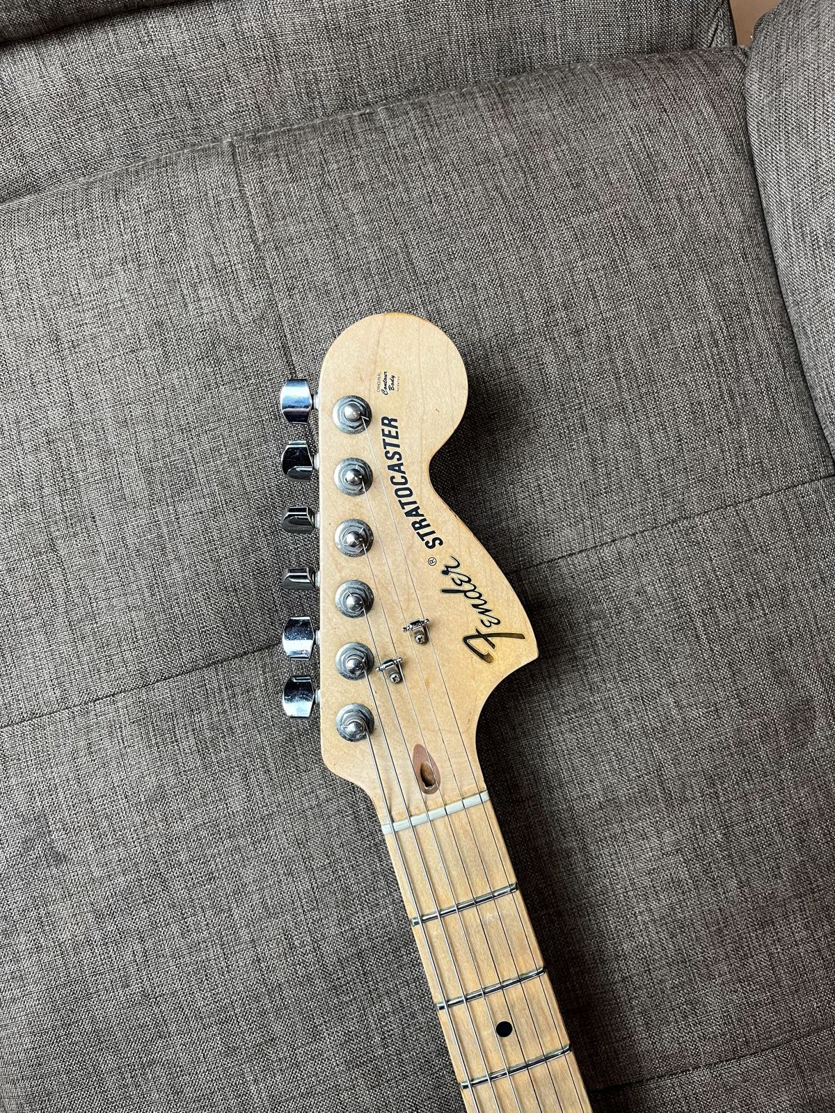 Fender Stratocaster Highway One Sunburst Relic