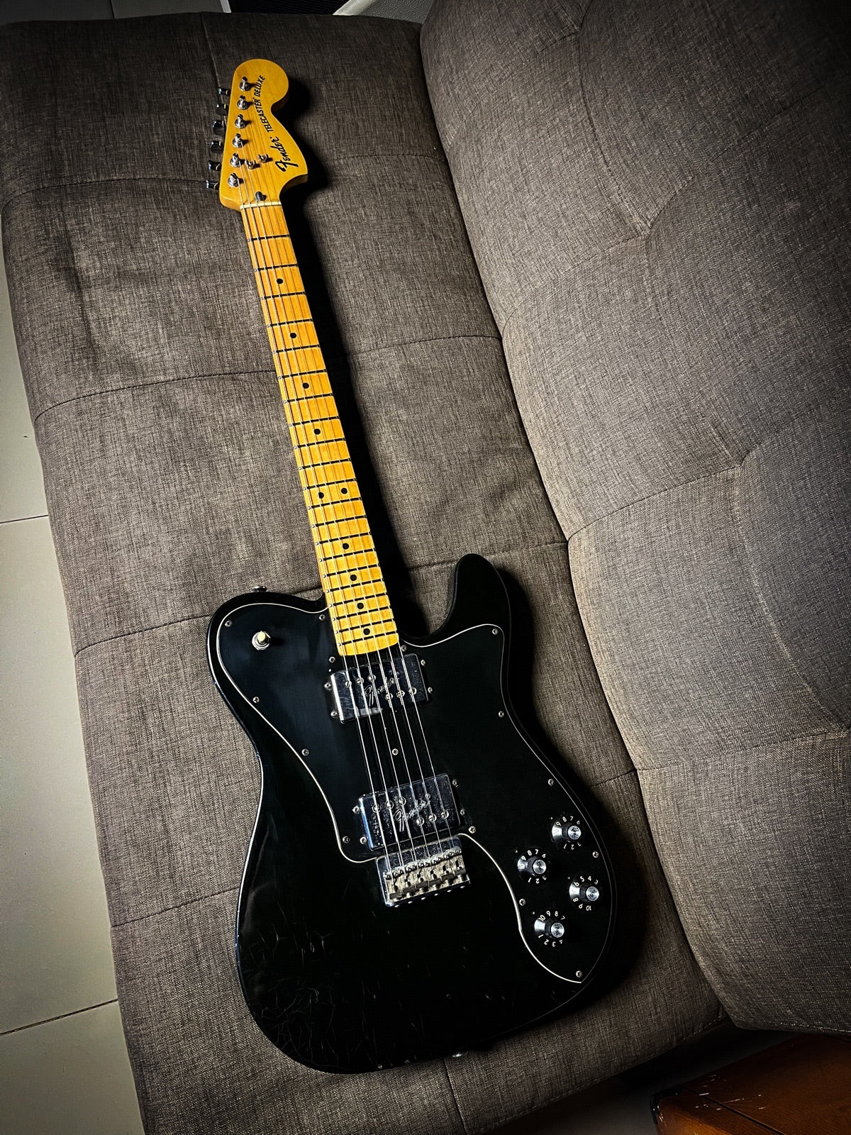 Fender Classic Series Telecaster 72 Deluxe Player Condition