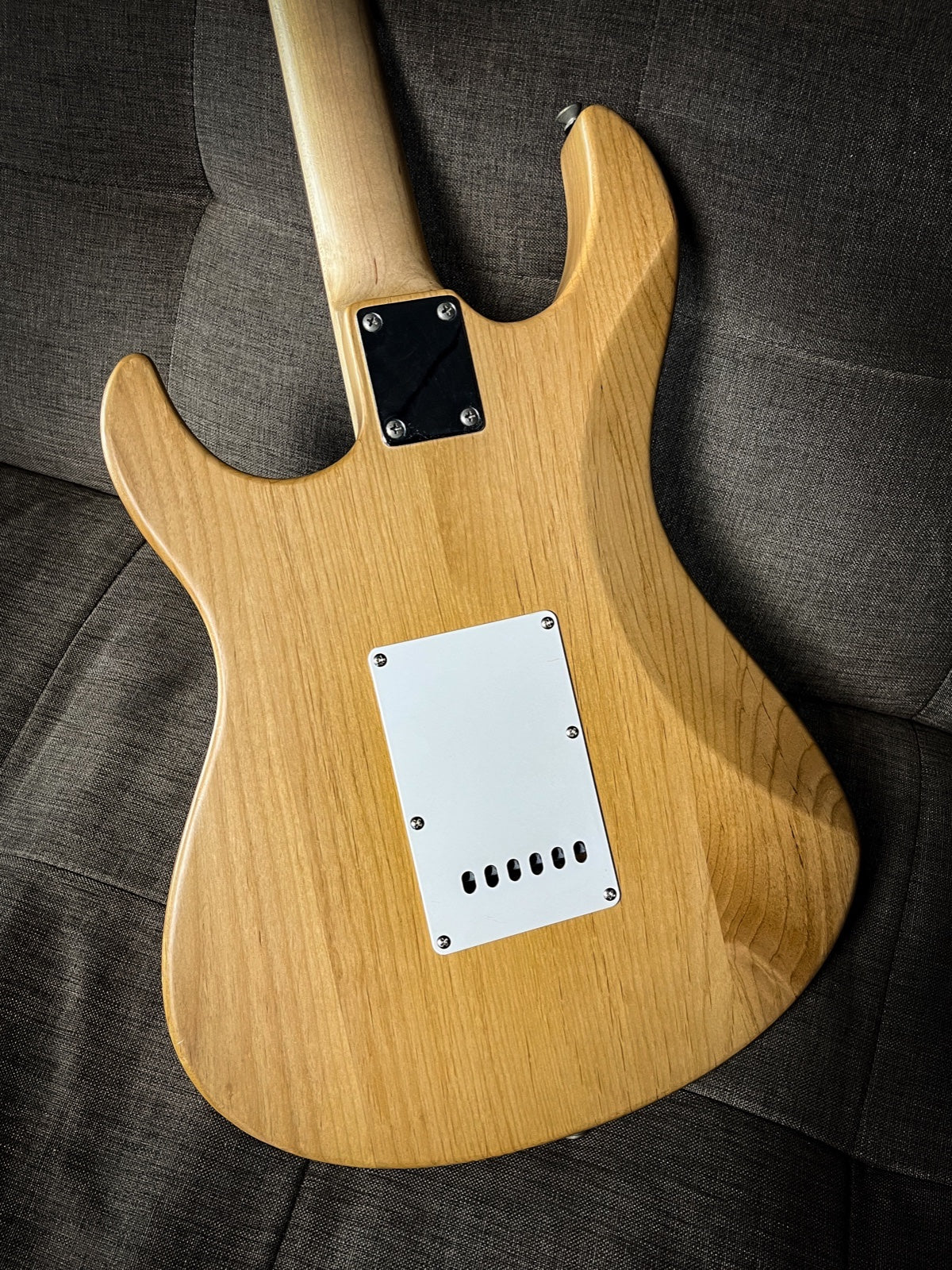 Yamaha Pasifica 112J