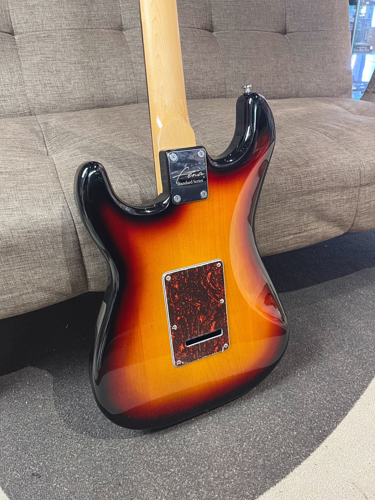 Fena st std sss sunburst rosewood