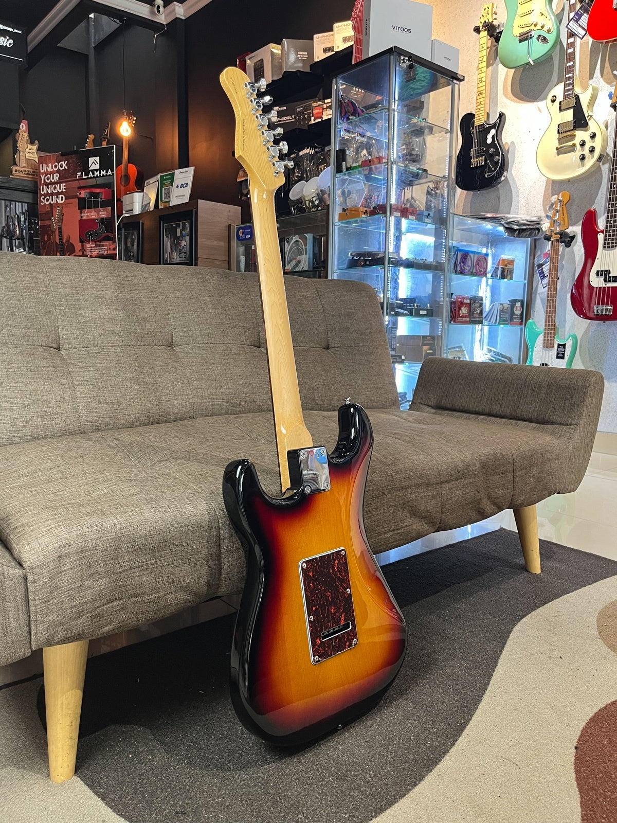 Fena st std sss sunburst rosewood