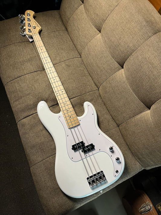 ARIA PRO II STB-PB/M ELECTRIC BASS WH