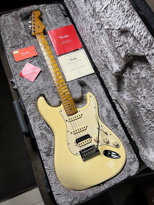 Fender stratocaster american professional hss olympic white