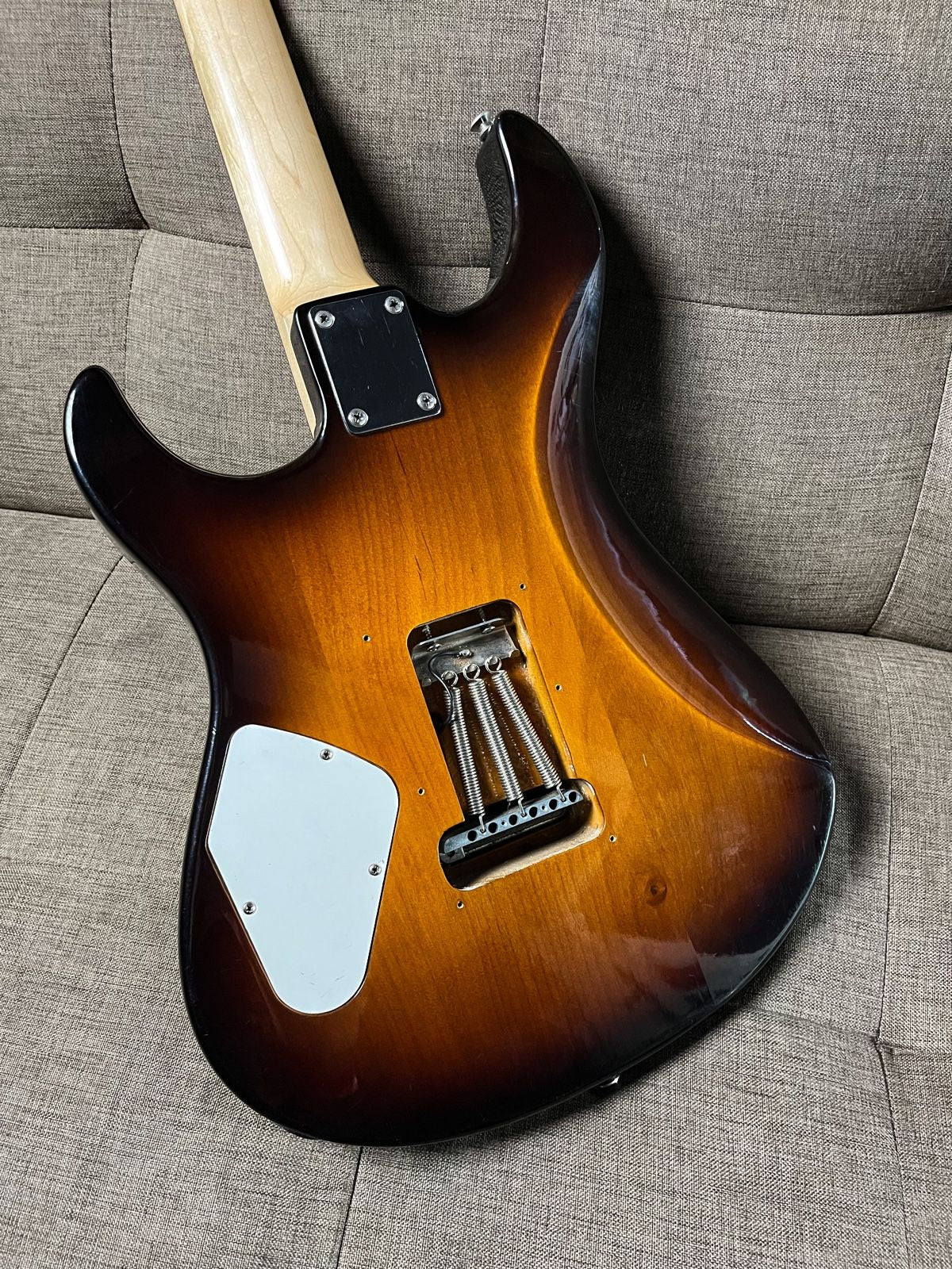 Yamaha pasifica 212 vfm