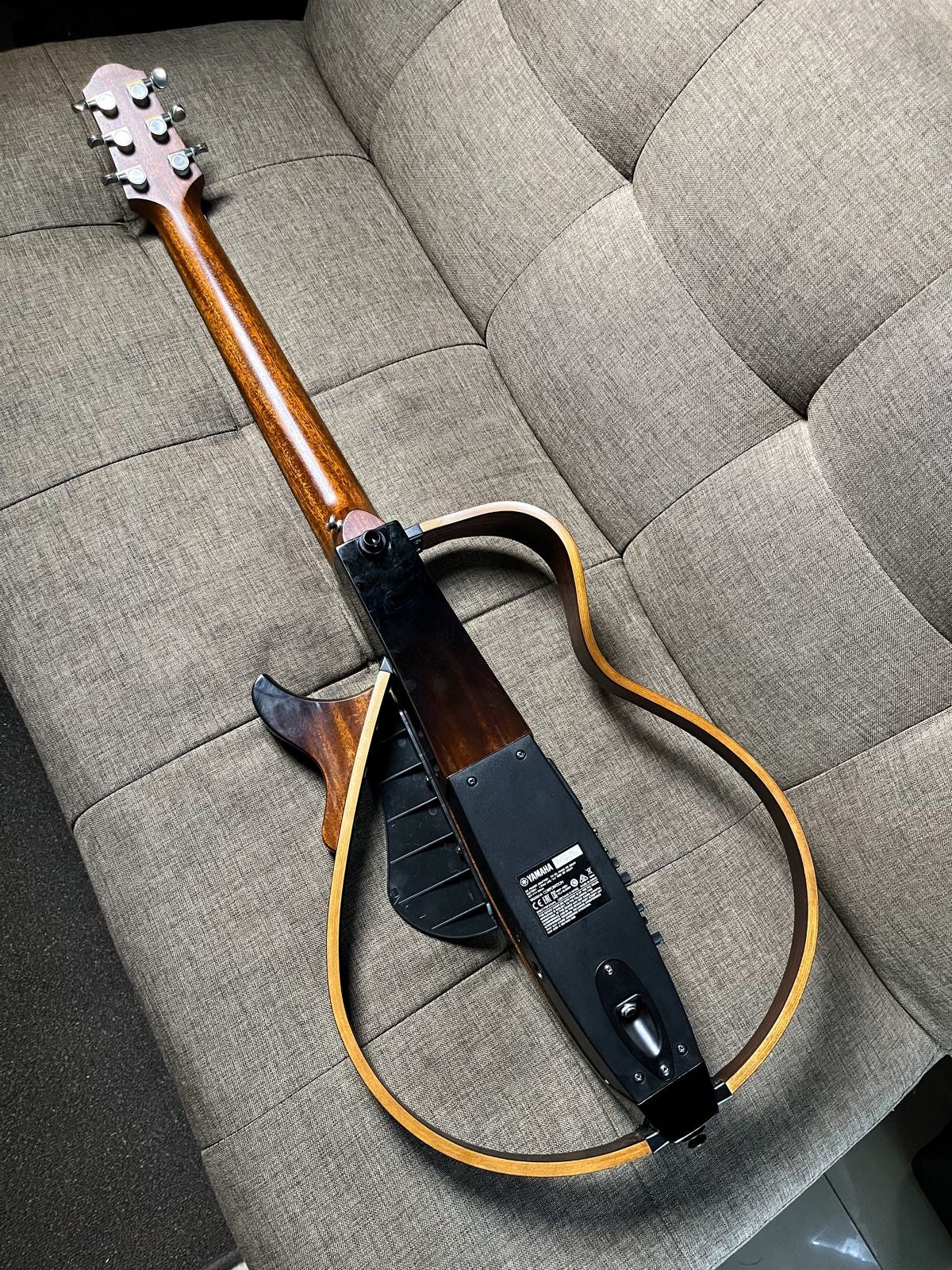 Yamaha SLG200S