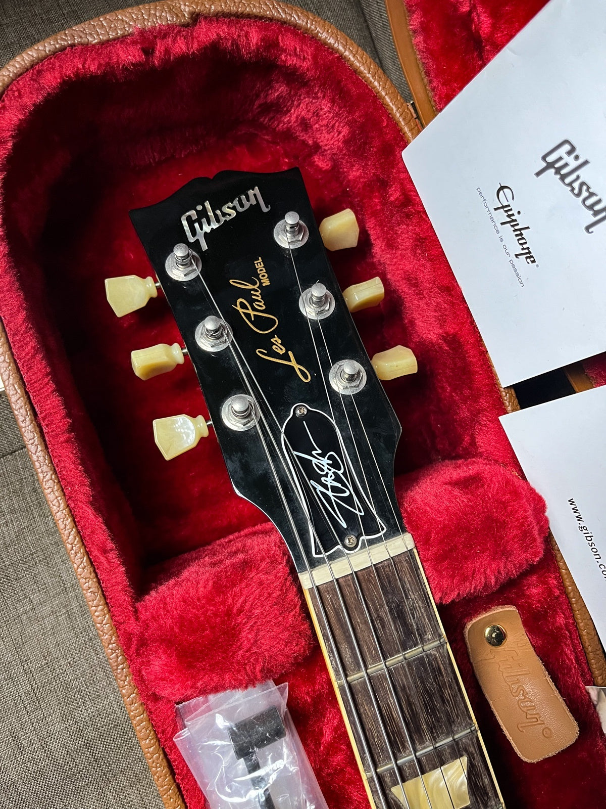 Gibson Lespaul Standard Slash November Burst