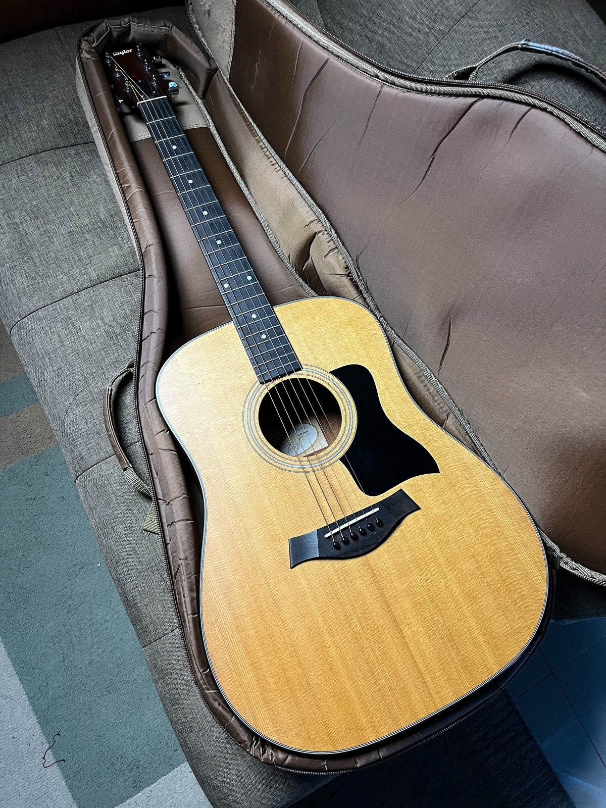 Taylor 110E