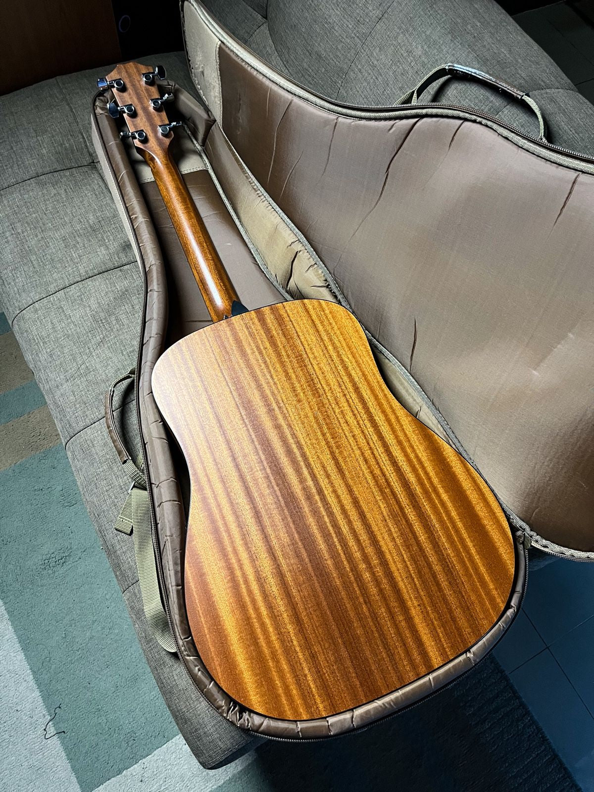 Taylor 110E