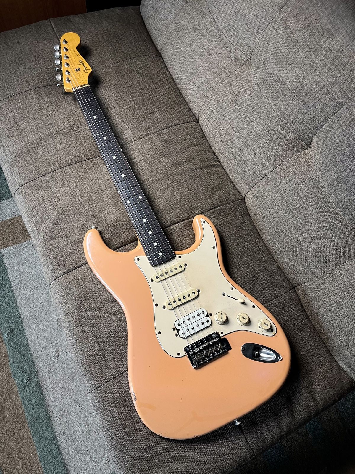 Fender stratocaster hybrid 60' Flamingo Pink Japan