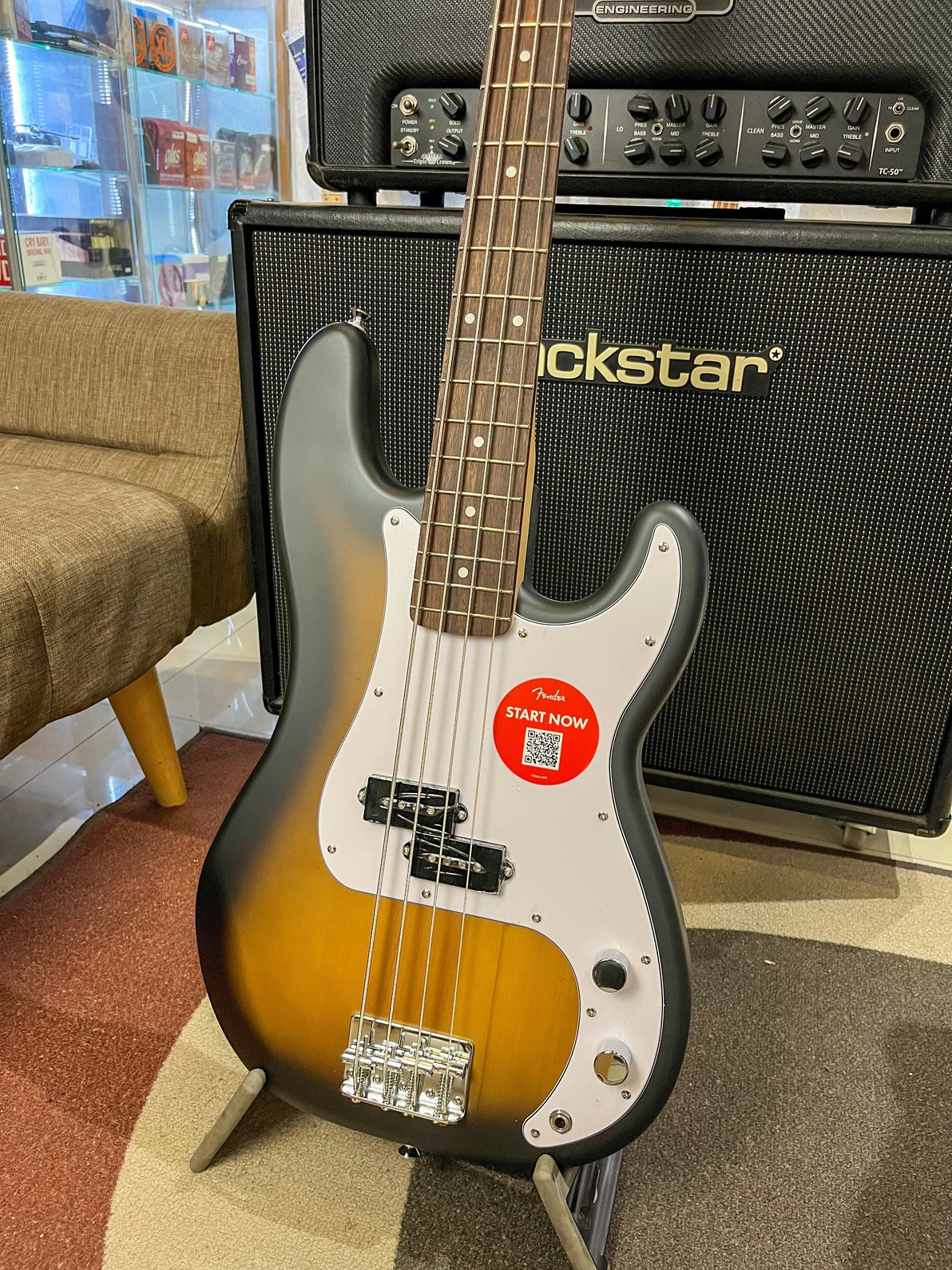 SQUIER DEBUT SERIES PRECISION BASS, LAUREL FB, 2 COLOUR SUNBURST