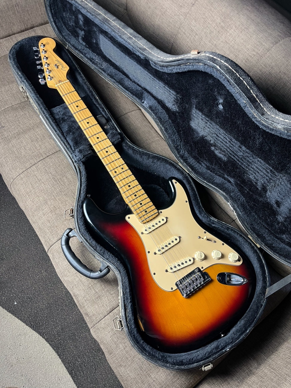 Fender Stratocaster American Standard 2004 Relic