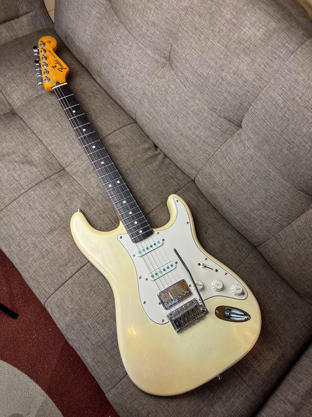 FENDER STRATOCASTER STANDARD MEXICO OLYMPIC WHITE UPGRADE
