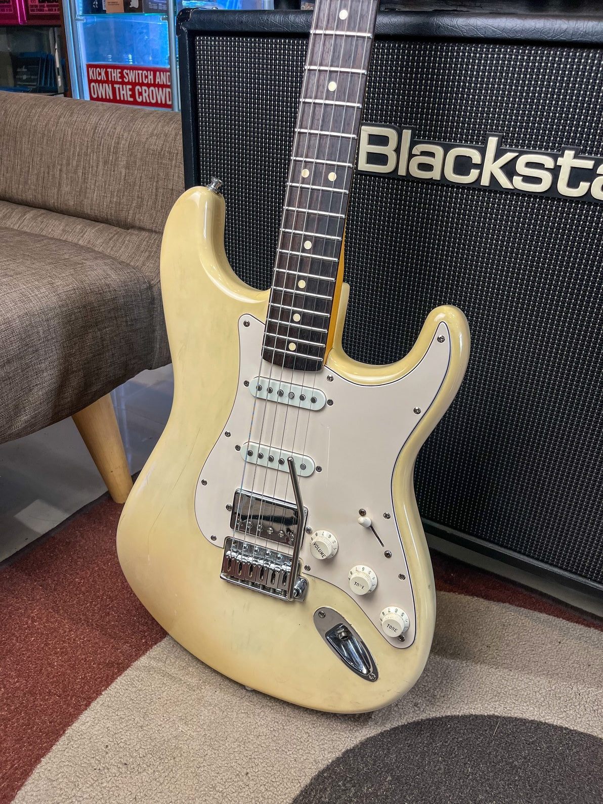 FENDER STRATOCASTER STANDARD MEXICO OLYMPIC WHITE UPGRADE