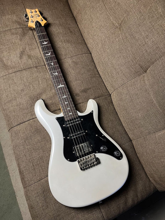Prs se studio standard