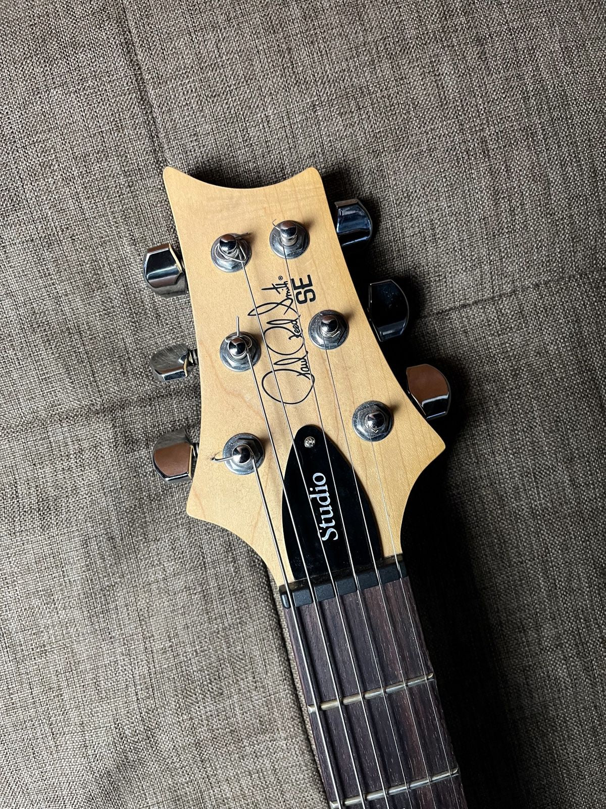 Prs se studio standard