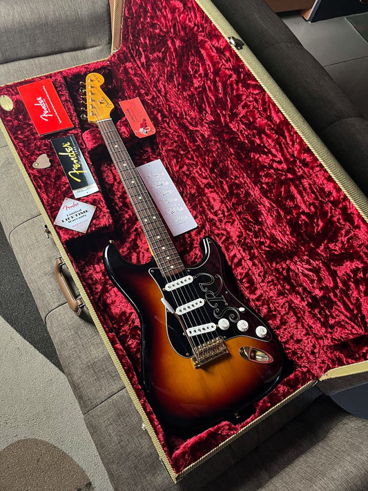 Fender Stratocaster Signature Stevie Ray Vaughan SRV