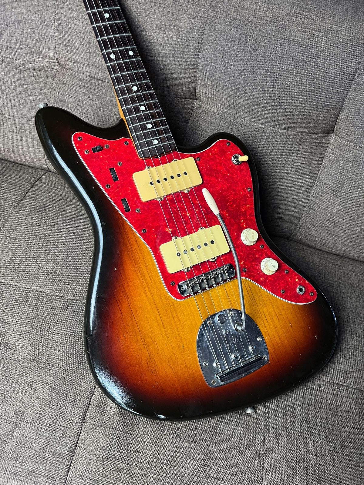 Fender jaguar jg66 japan 1989