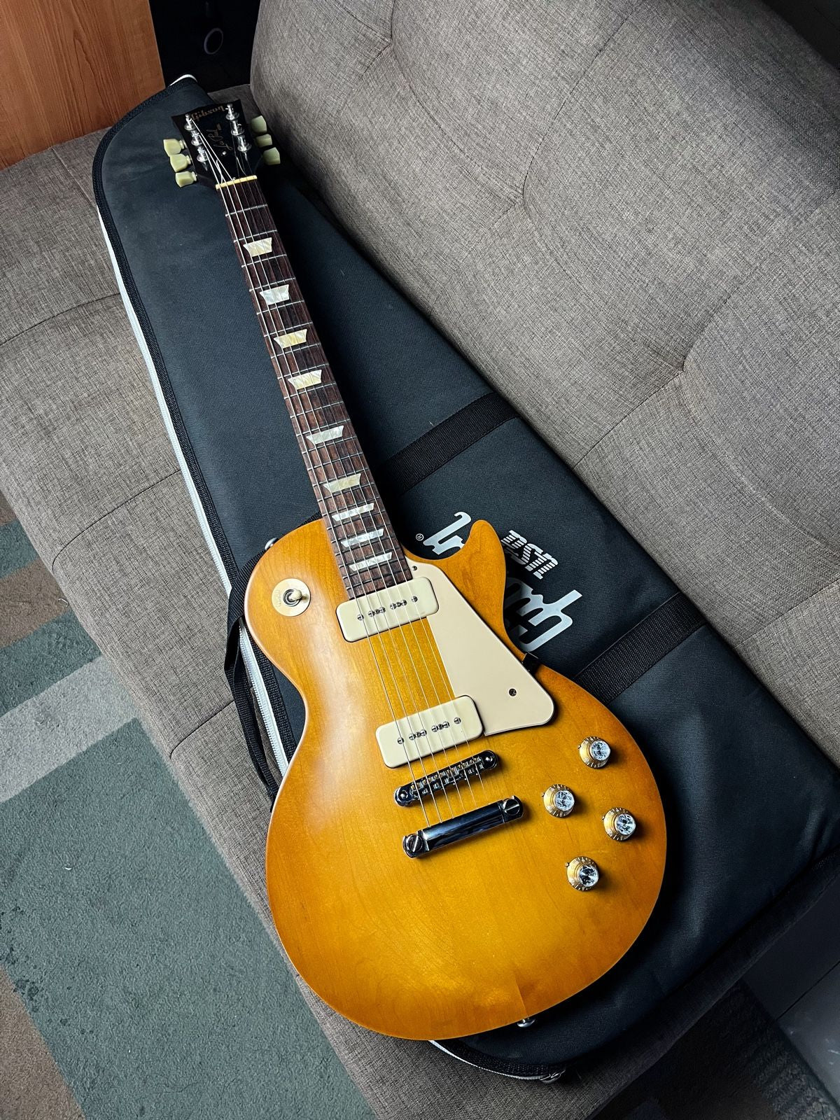 Gibson lespaul tribute 60's P90