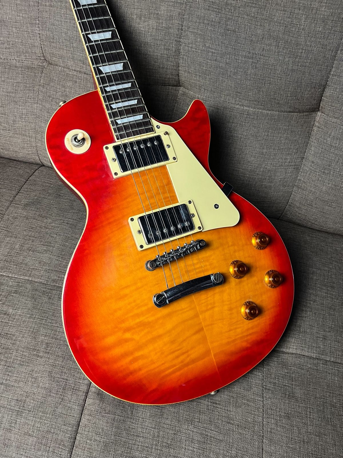 Epiphone lespaul standard