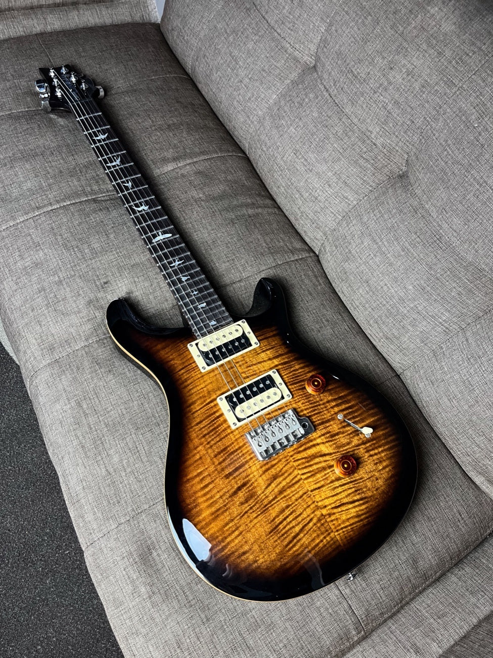 PRS SE Custom 24 Tobacco Sunburst