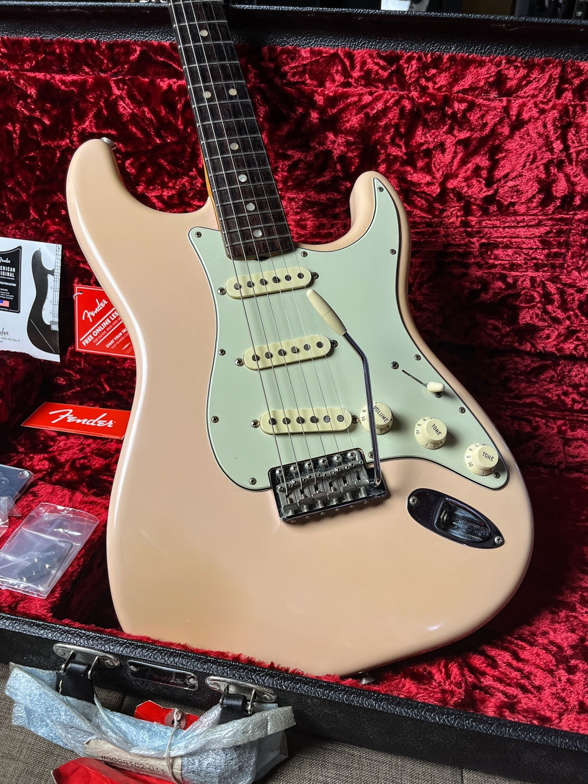 Fender stratocaster american original 60s shell pink