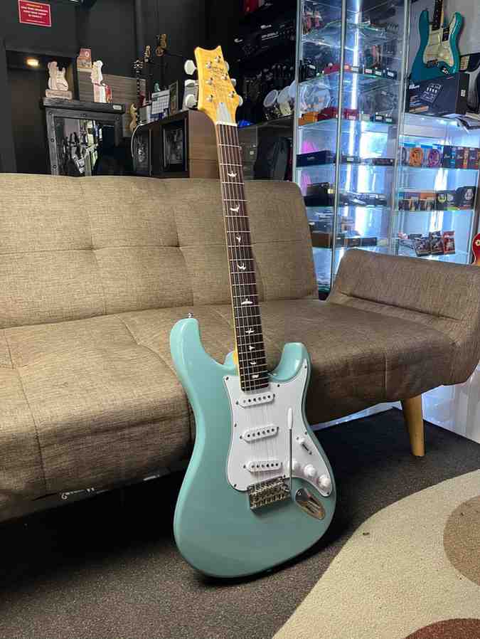 PRS SE SilverSky Stone  Blue