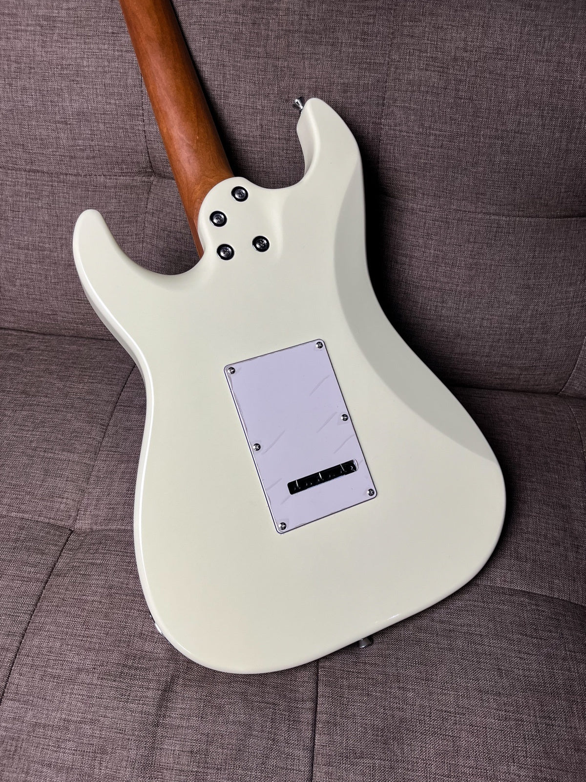 BACCHUS UNIVERSE GS-2EX-RSM/M OLYMPIC WHITE