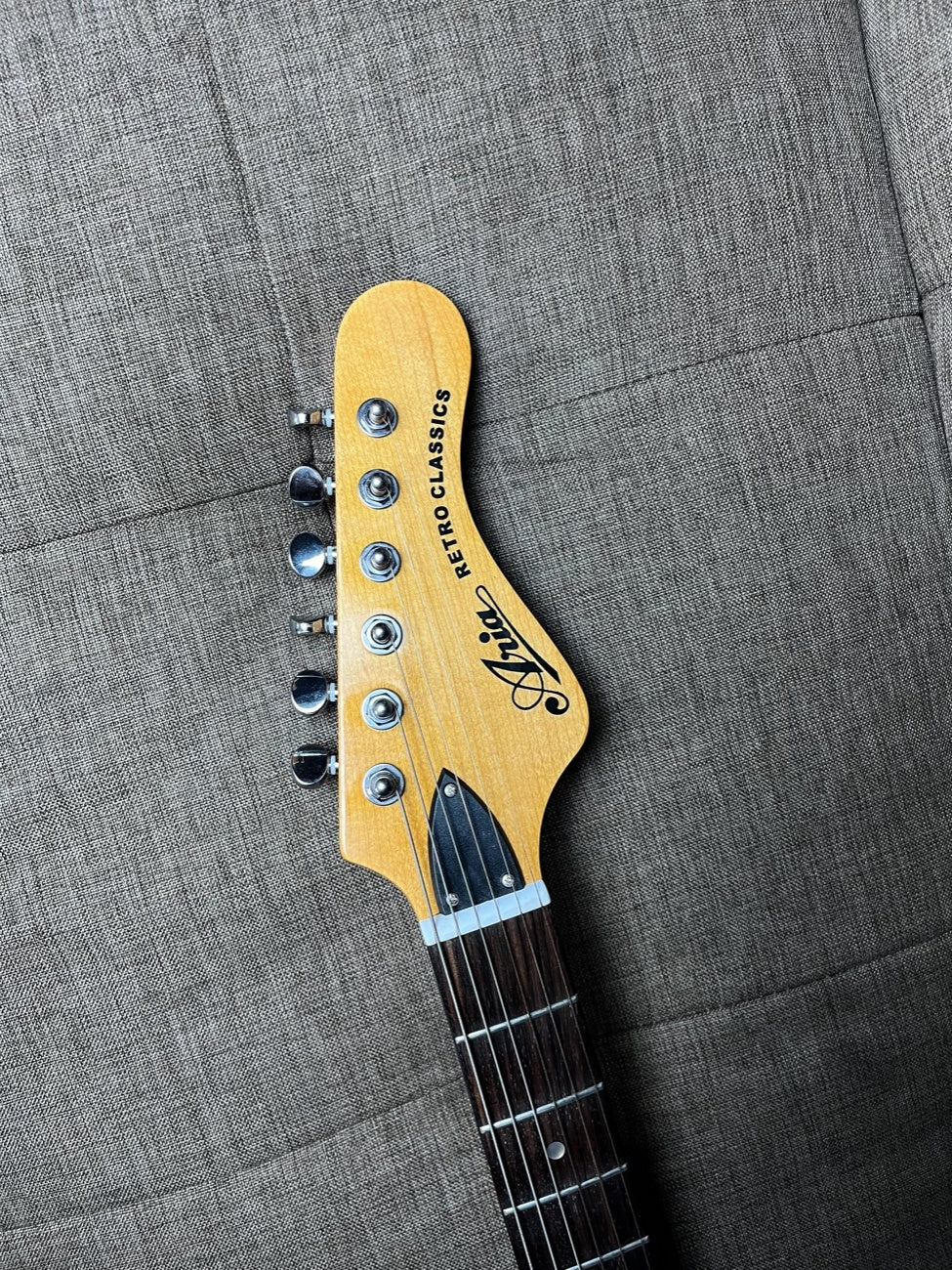 Aria Pro II Retro 1532
