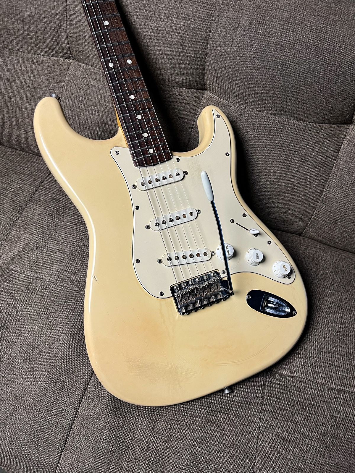 Fender stratocaster traditional 60's Japan