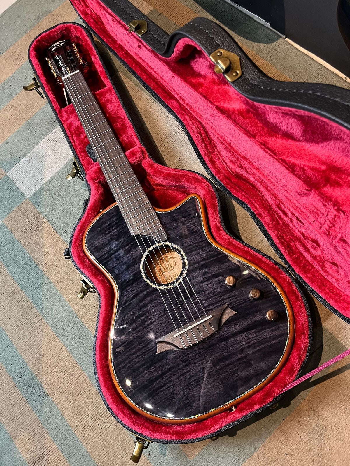 Bromo Nylon Guitar BEN2C