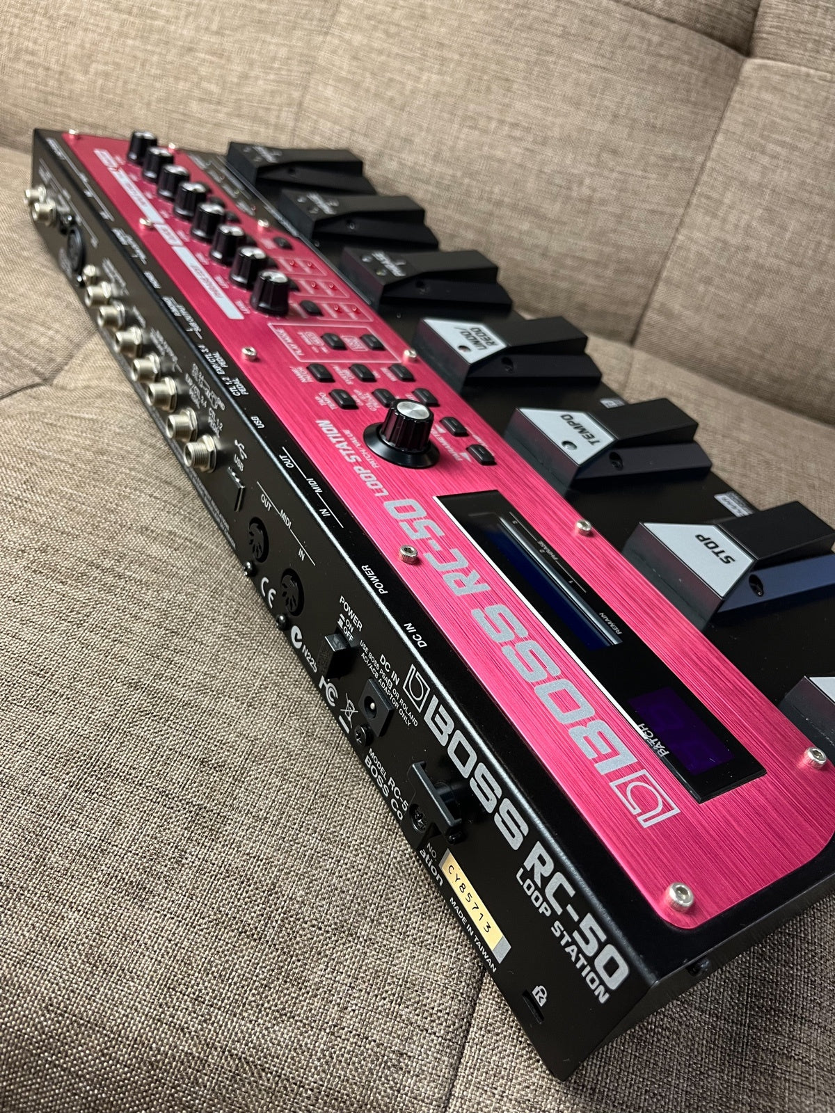 BOSS RC-50 LOOP STATION – smosyumusic-com