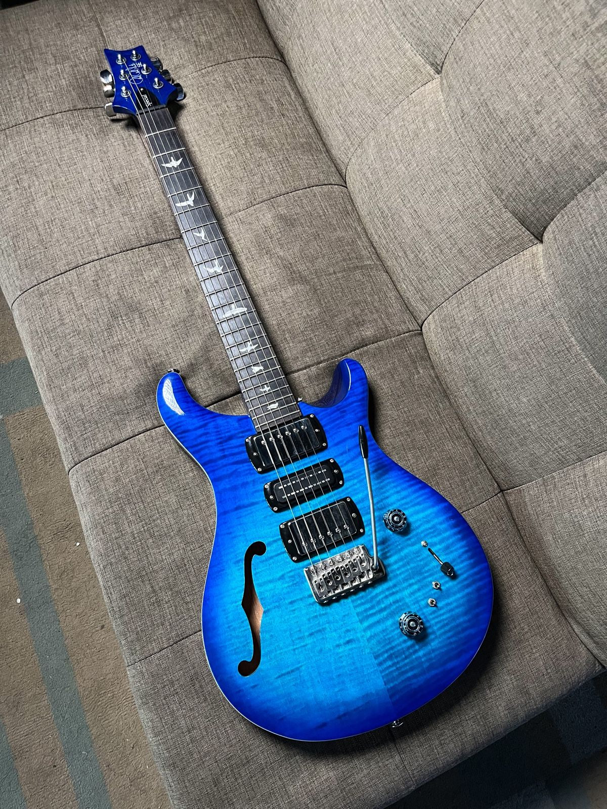 PRS SE Special Semi Hollow Lake Blue