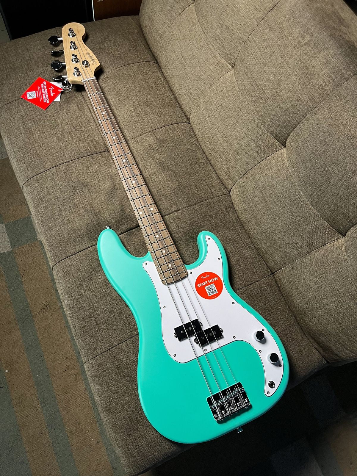 SQUIER DEBUT SERIES PRECISION BASS GUITAR, LAUREL FB, SEA FOAM GREEN