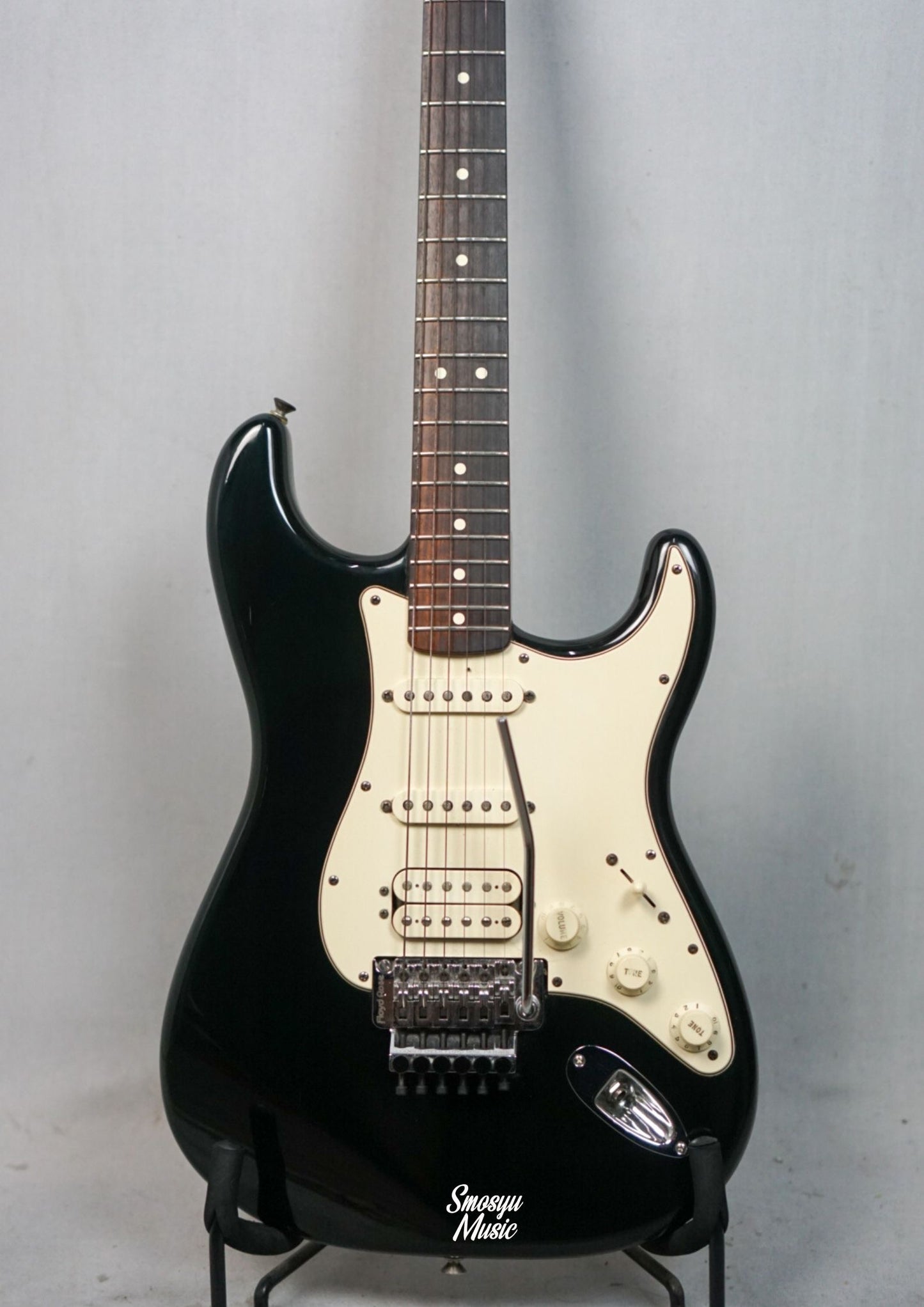 Fender Stratocaster Standard Floydrose