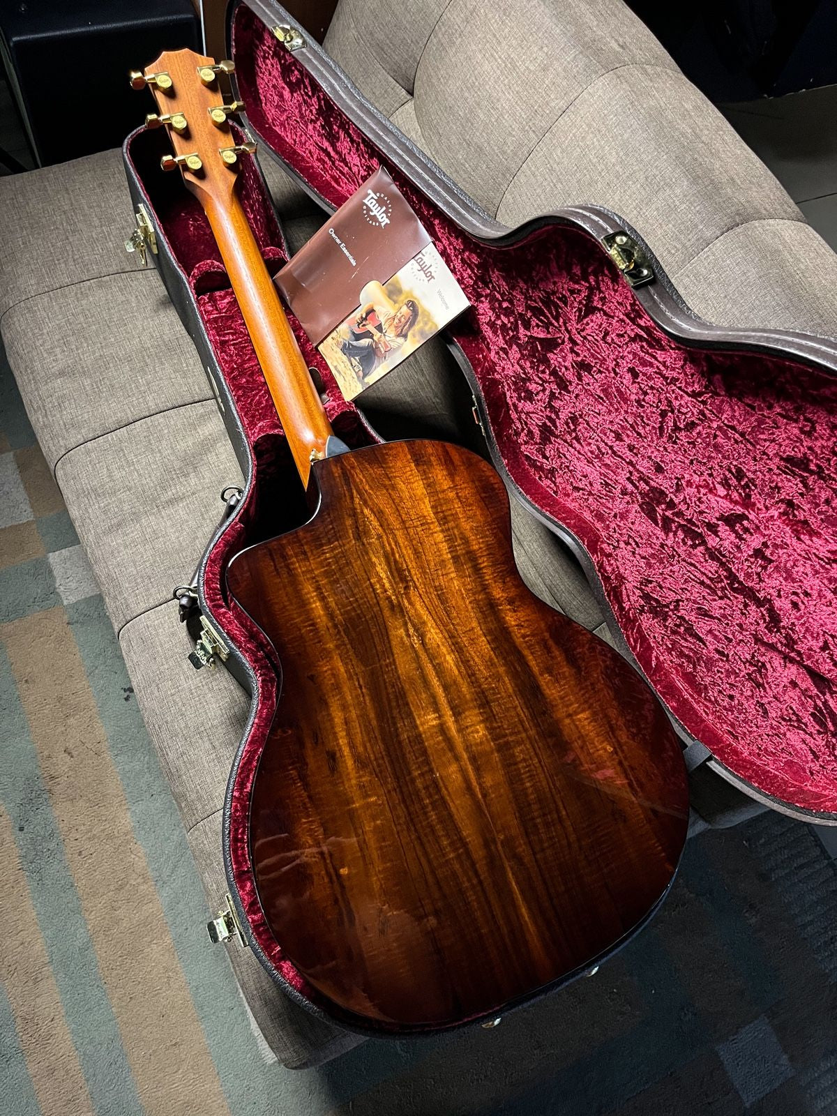 Taylor 224ce-k dlx