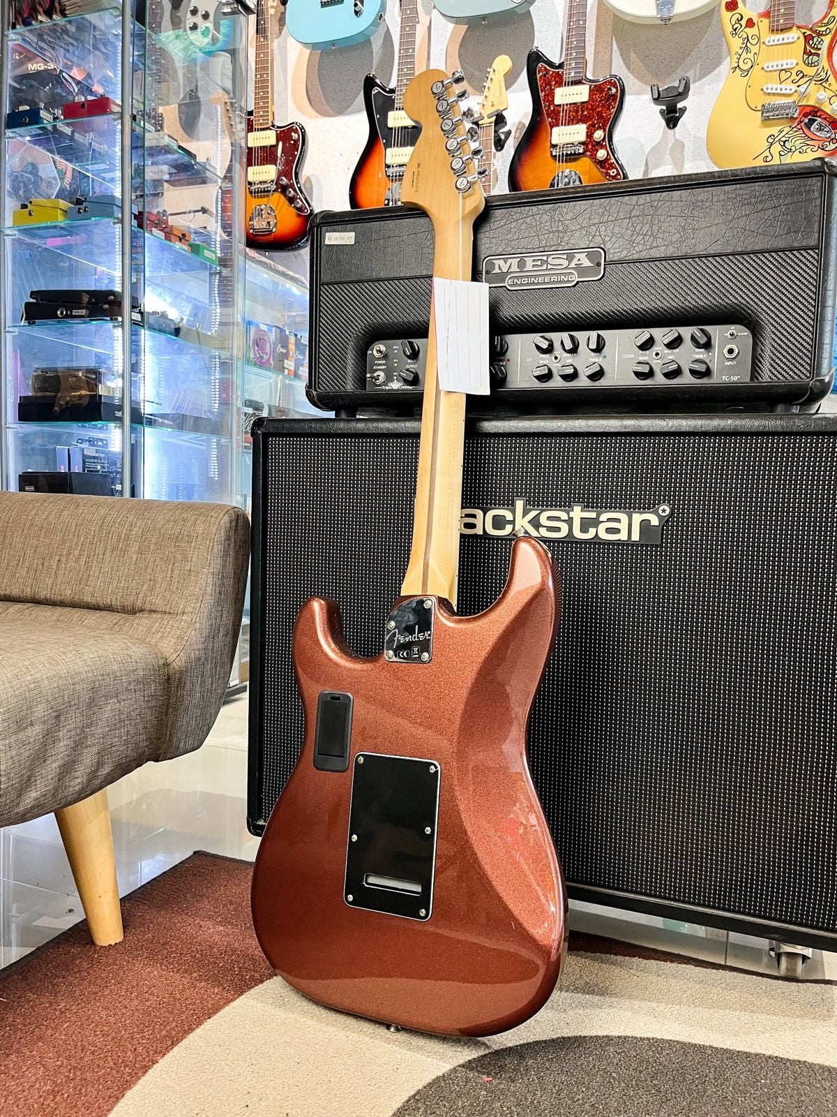 Fender Deluxe Roadhouse Stratocaster Maple FB In Classic Copper