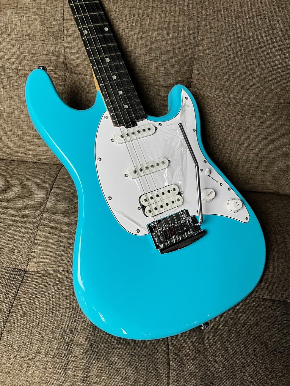 STERLING BY MUSIC MAN CUTLASS CT20 ELECTRIC BLUE