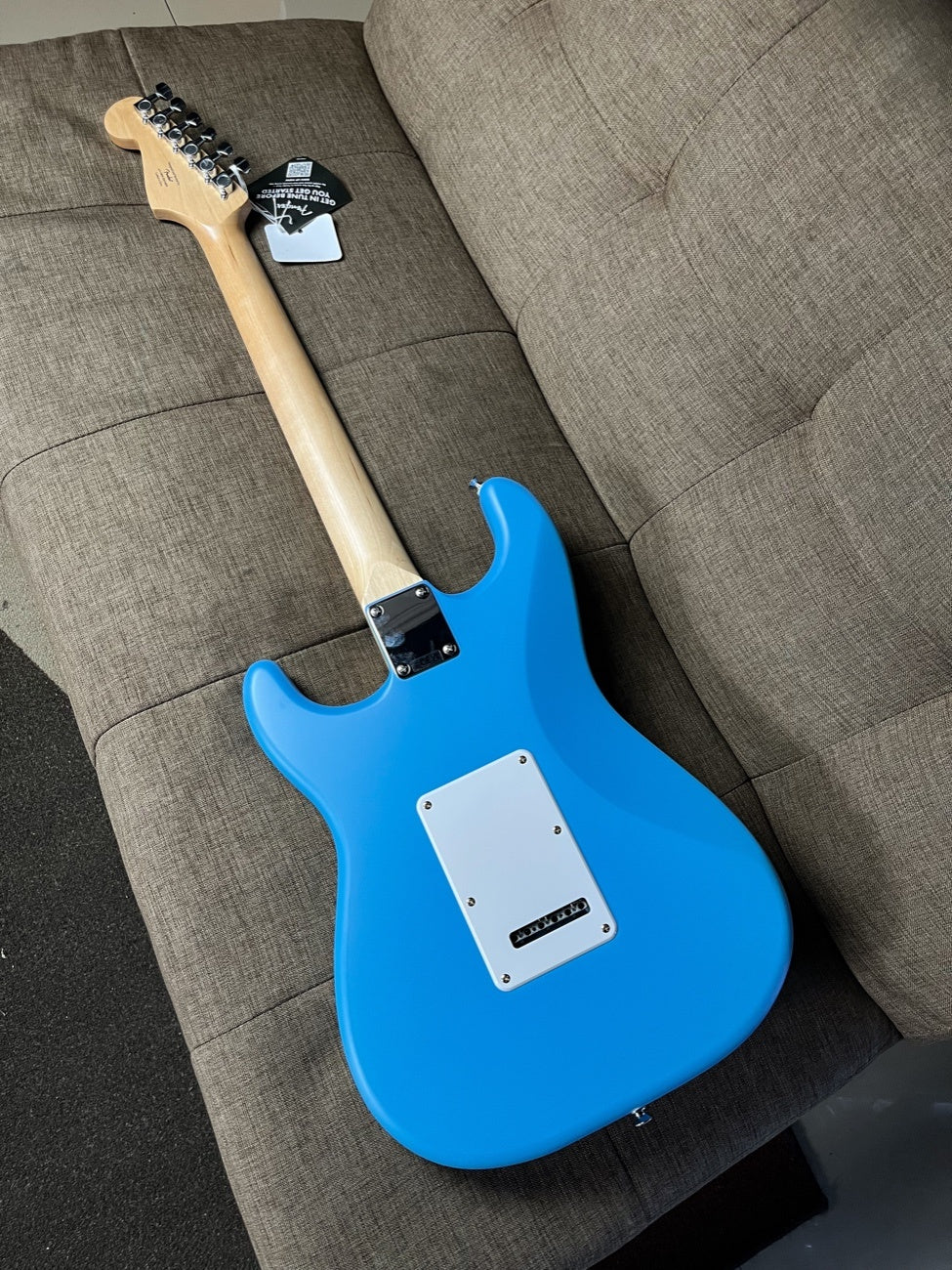 SQUIER DEBUT SERIES STRATOCASTER LAUREL FB CALIFORNIA BLUE