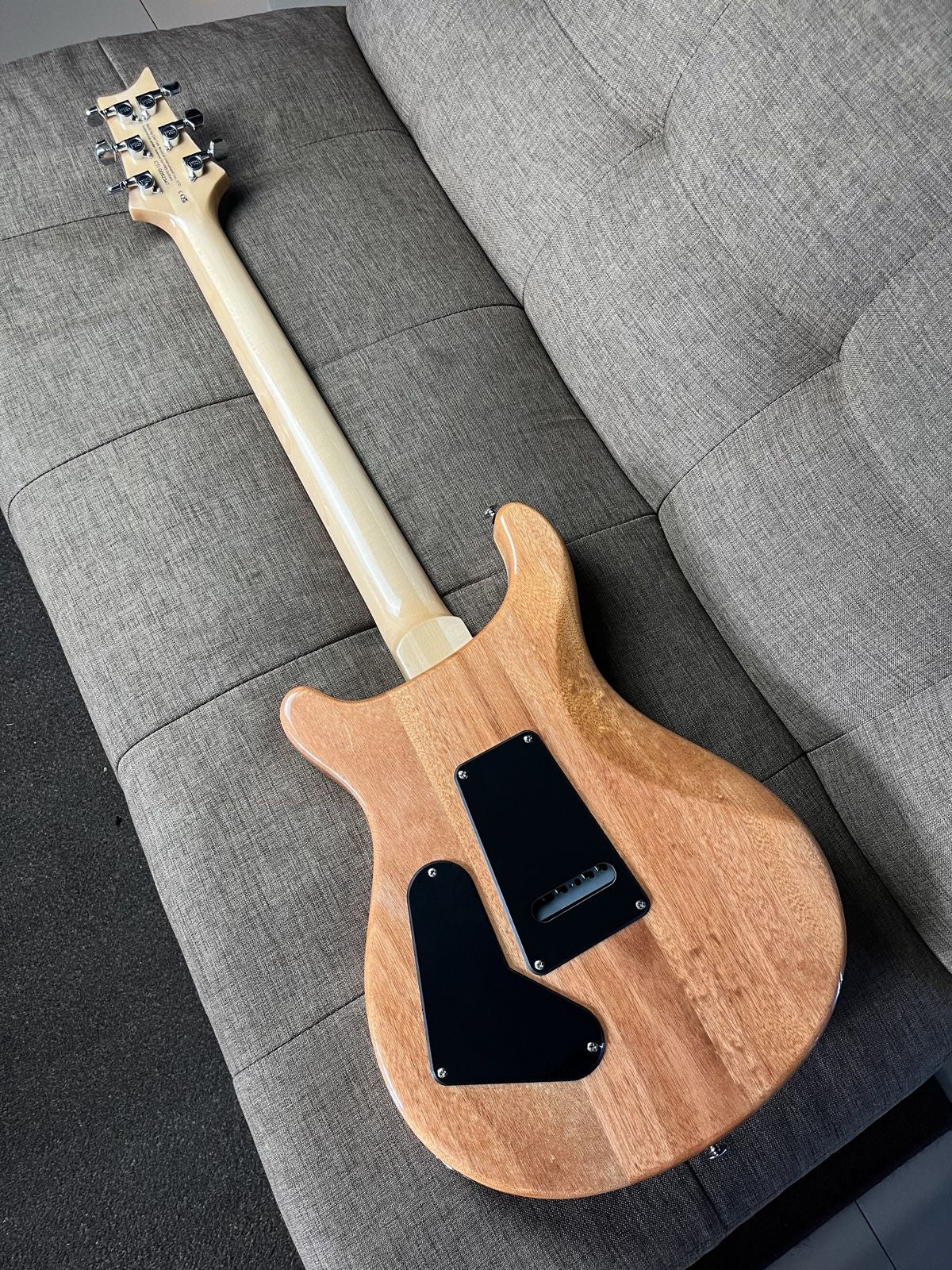 PRS SE Custom 24 Faded Blue