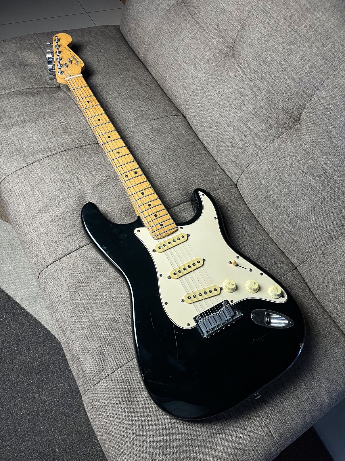 Fender Stratocaster American Standard 1991 Player Condition