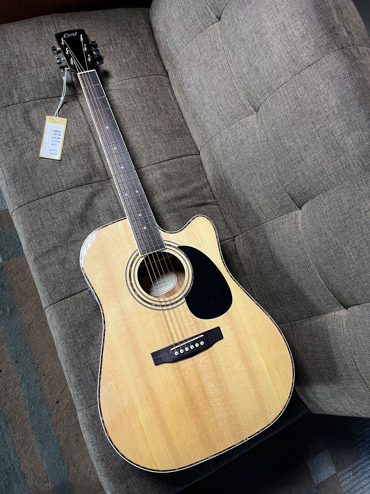 CORT E/ACOUSTIC GUITAR (+/+BAG) AD-880CE-NAT