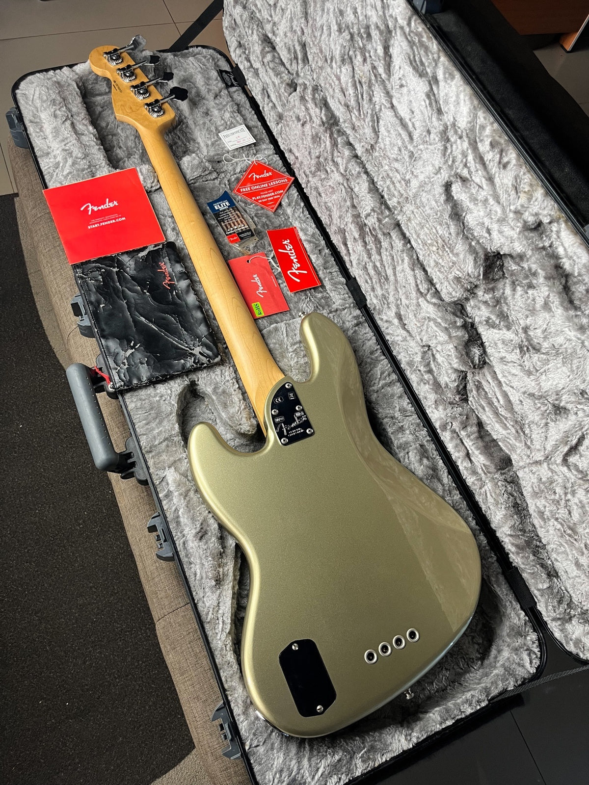 Fender Elite Jazz Bass