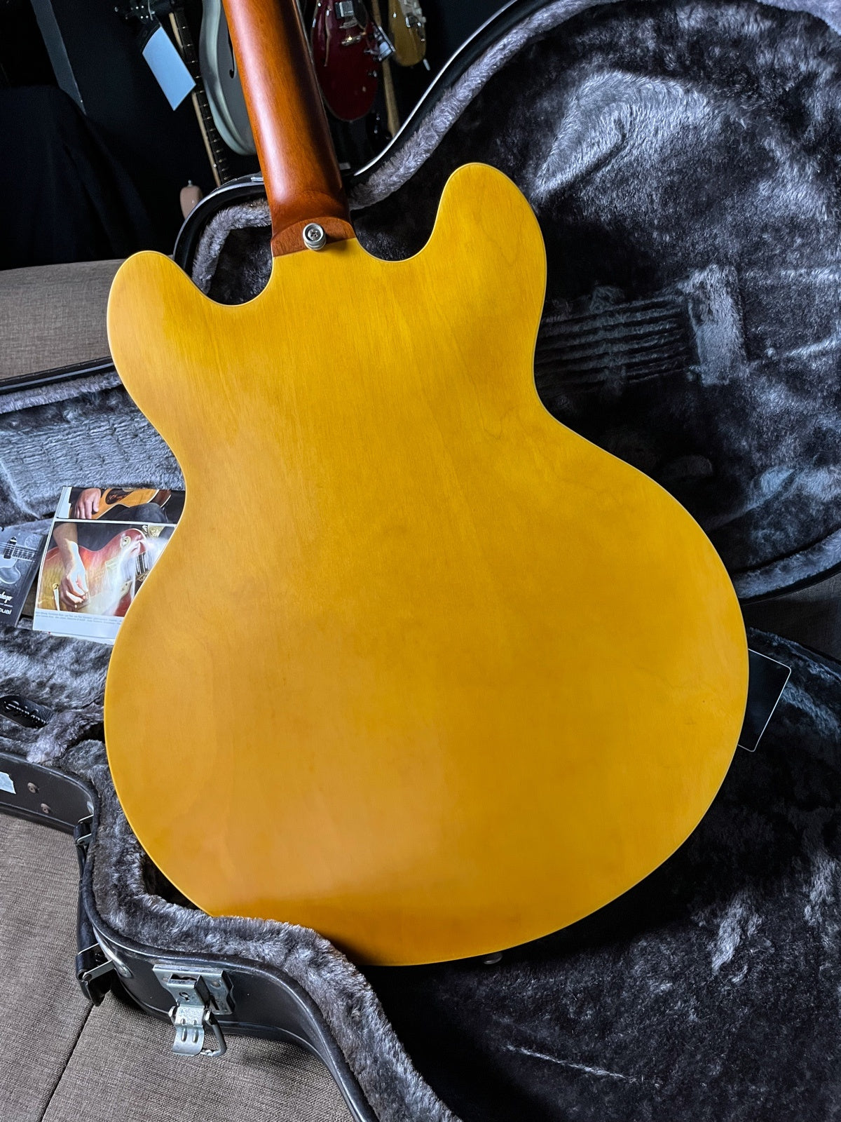 Epiphone casino inspired john lennon