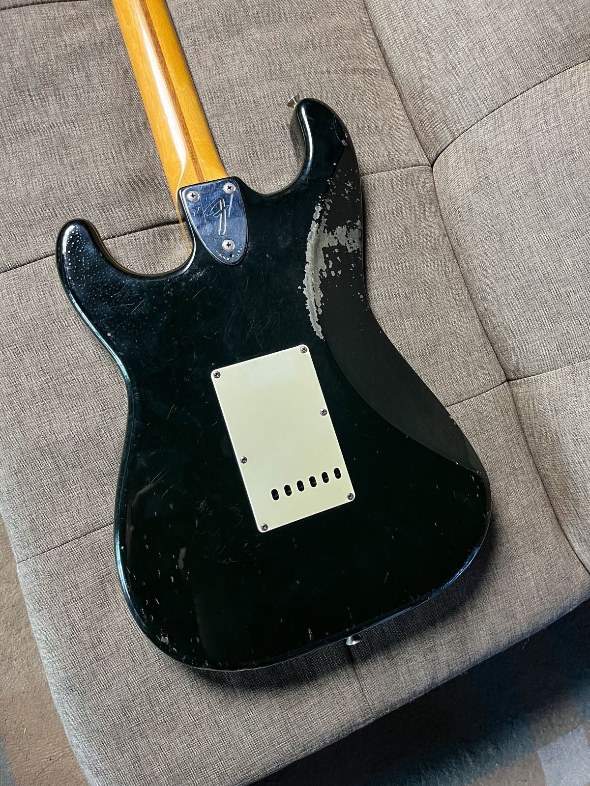 Fender stratocaster st72 japan relic