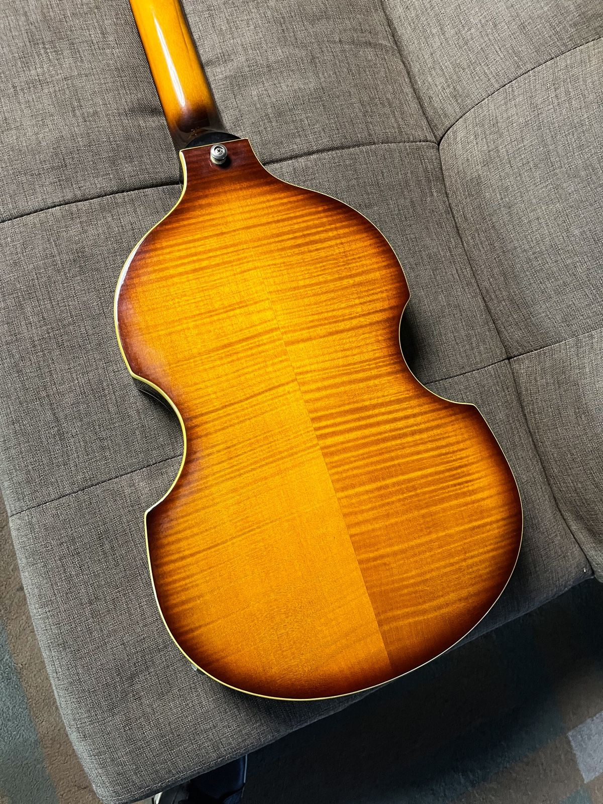 Epiphone bass viola made in korea